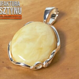 Mleczno-miodowa Zawieszka z Bursztynu