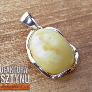 Zawieszka Srebrna z Mlecznym Bursztynem