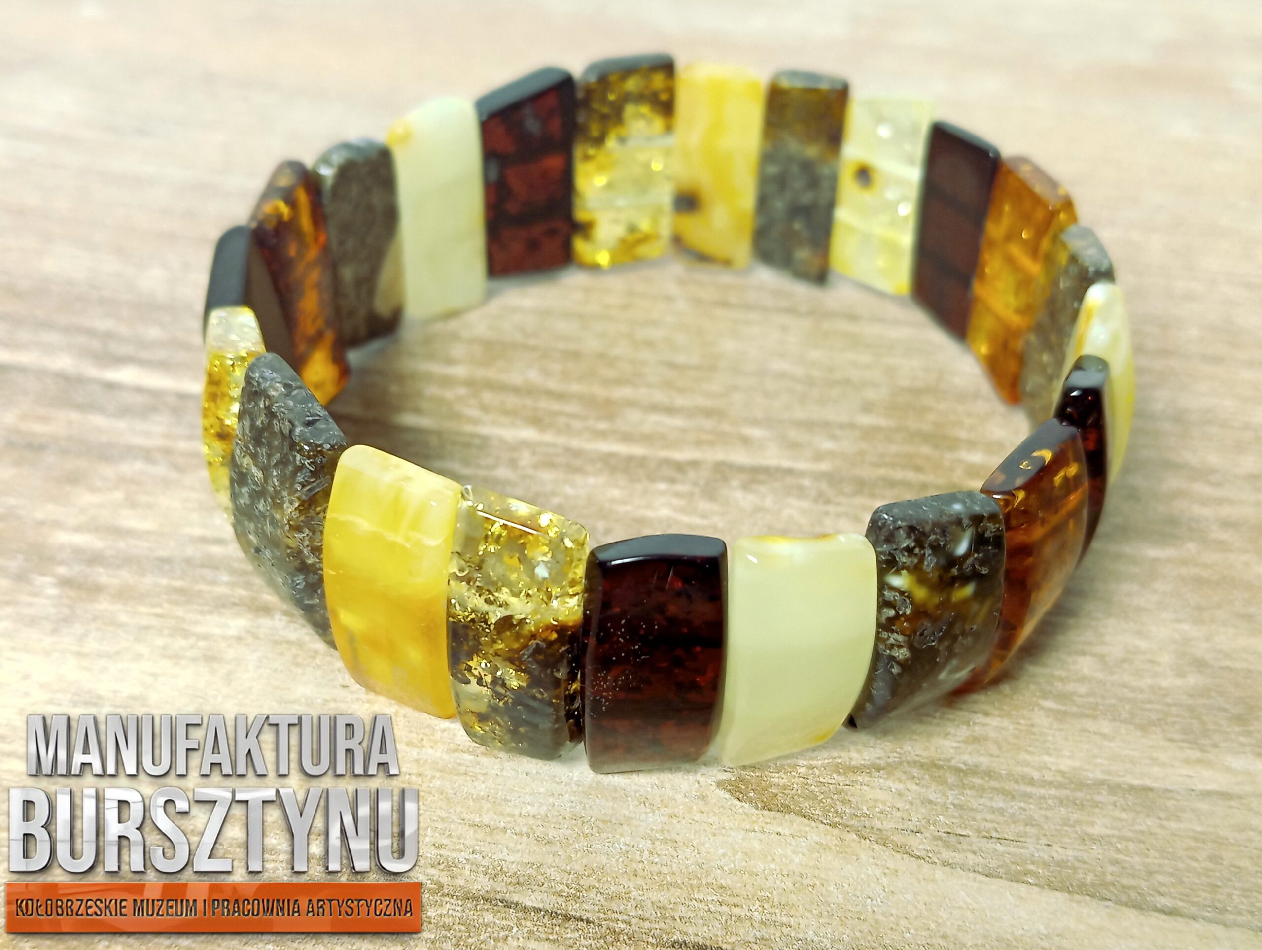 Bransoletka z Polerowanego Bursztynu