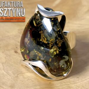 Srebrny Pierścionek z Zielonym Bursztynem