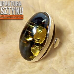Pierścionek z bursztynem bałtyckim naturalnym