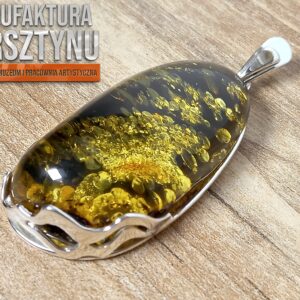 Złocisto-zielona Zawieszka z Bursztynu