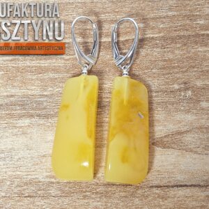 Kolczyki z białym bursztynem