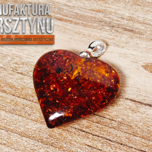 Koniakowa zawieszka w Kształcie Serca